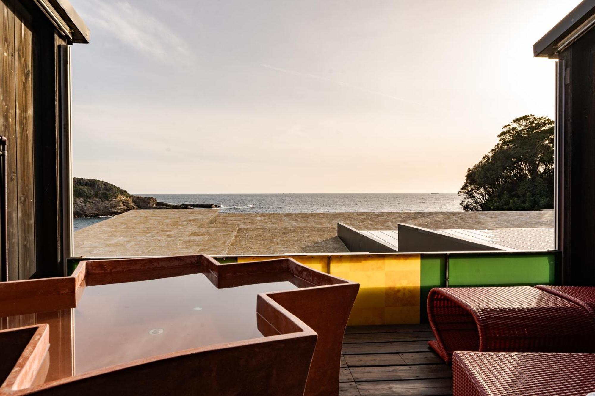 Xyz Private Spa And Seaside Resort Сирахама Экстерьер фото